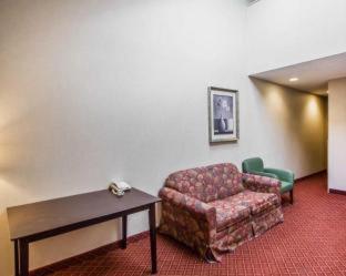 Americas Best Value Inn Torrington, Ct Room photo